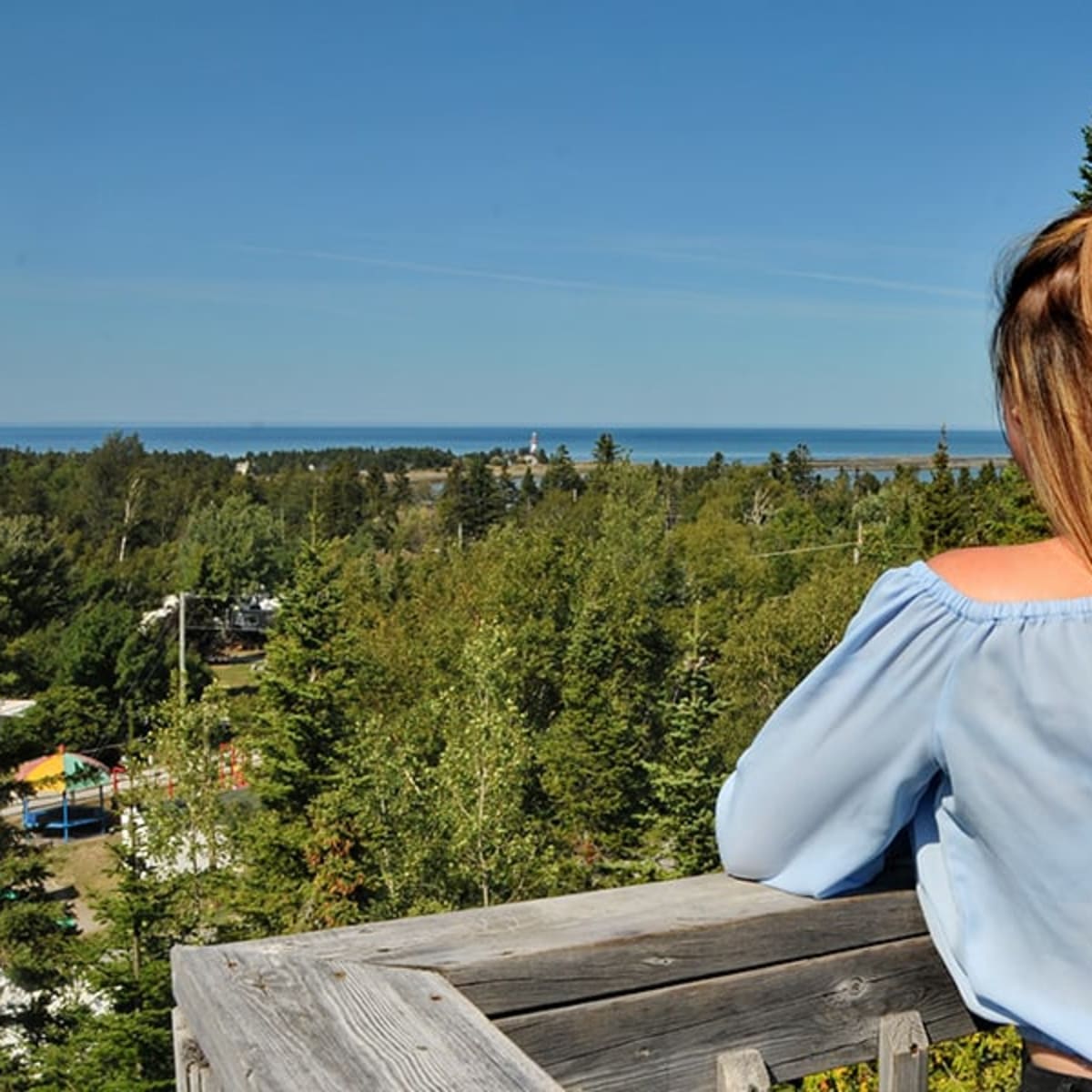 2 femmes au Camping Annie-sur-Mer