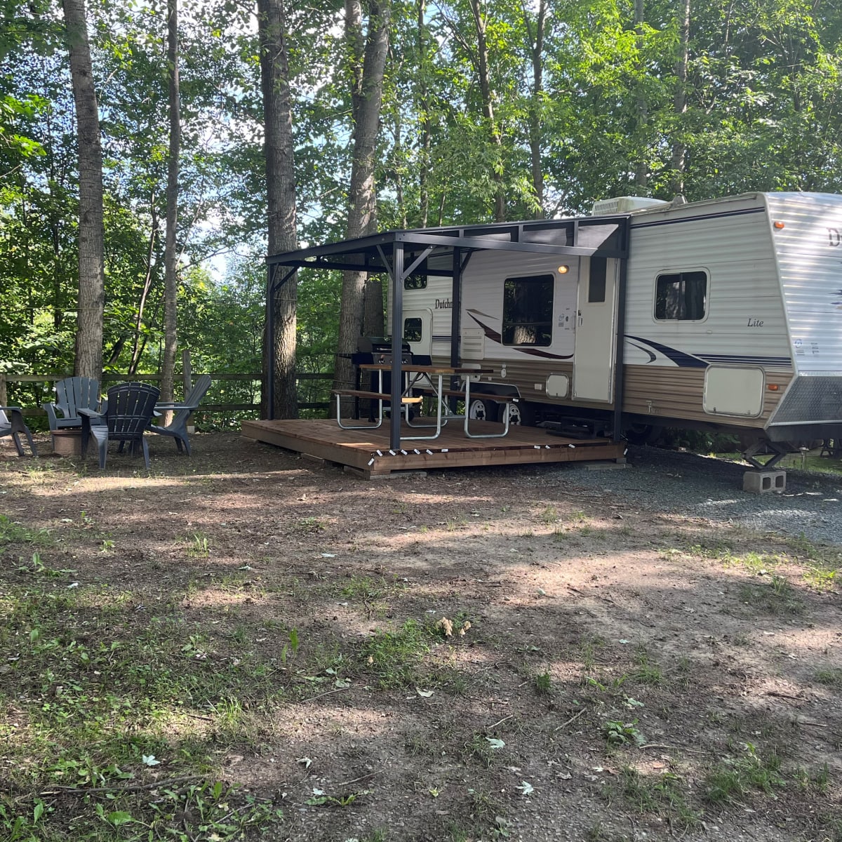 Camping de l'Île - Terrain de camping l'été