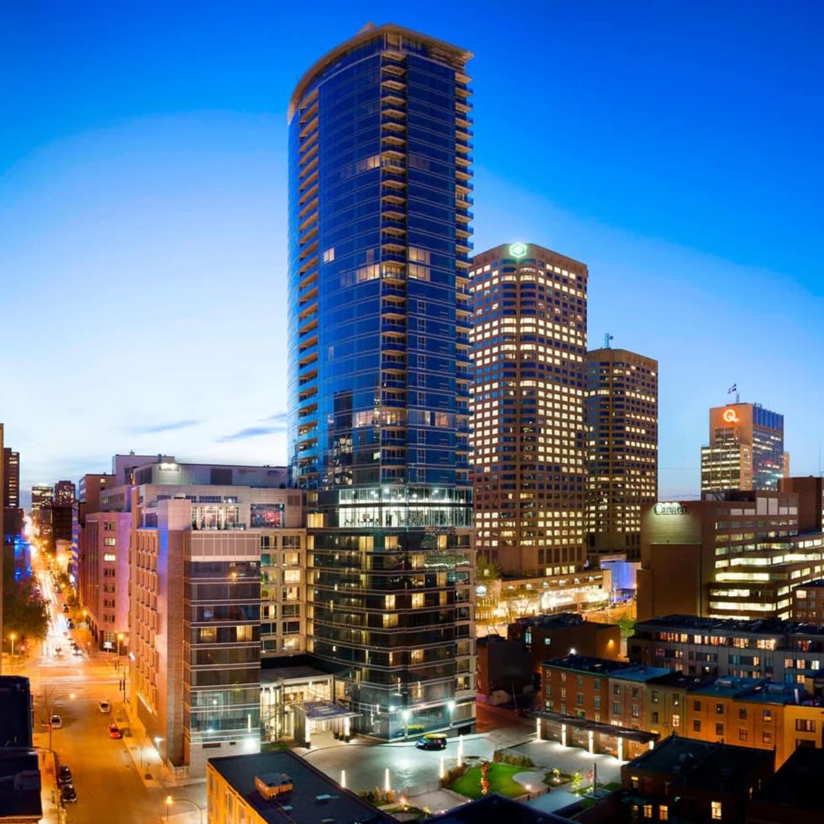 Vue extérieure de l'Hôtel Courtyard by Marriott Montréal Centre-ville