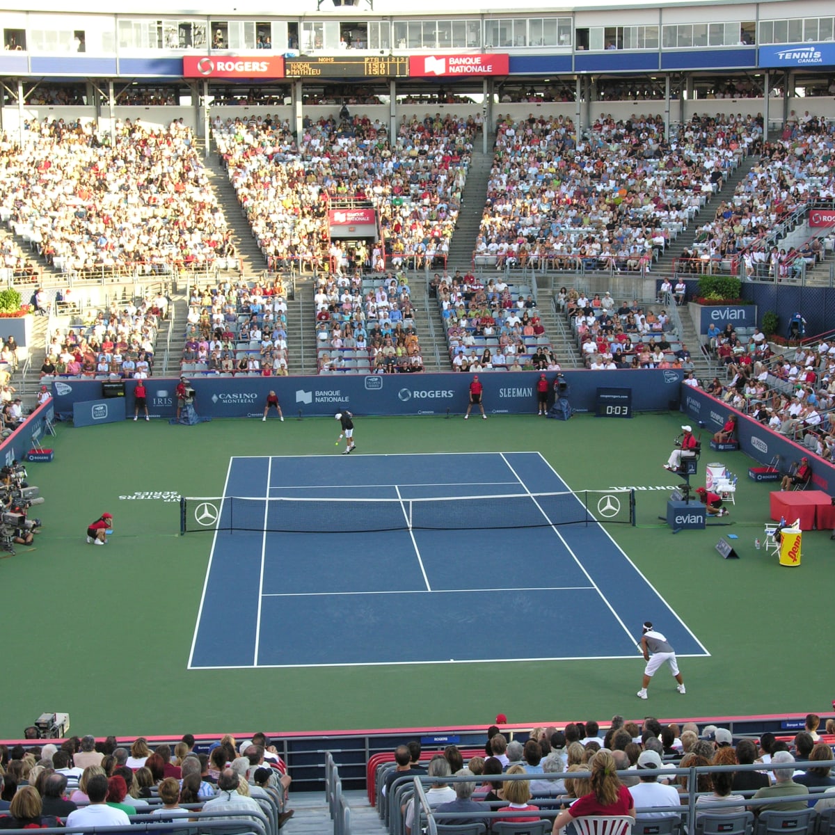 Vue aérienne d'un stade de tennis