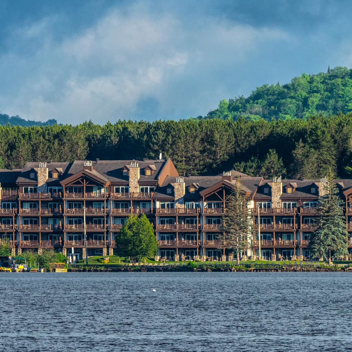 Grand Lodge Mont-Tremblant - Extérieur