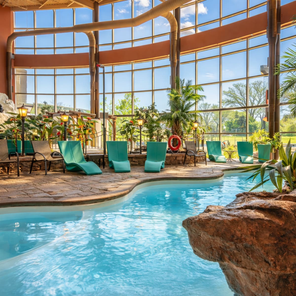 Piscine à l'Hôtel Universel.