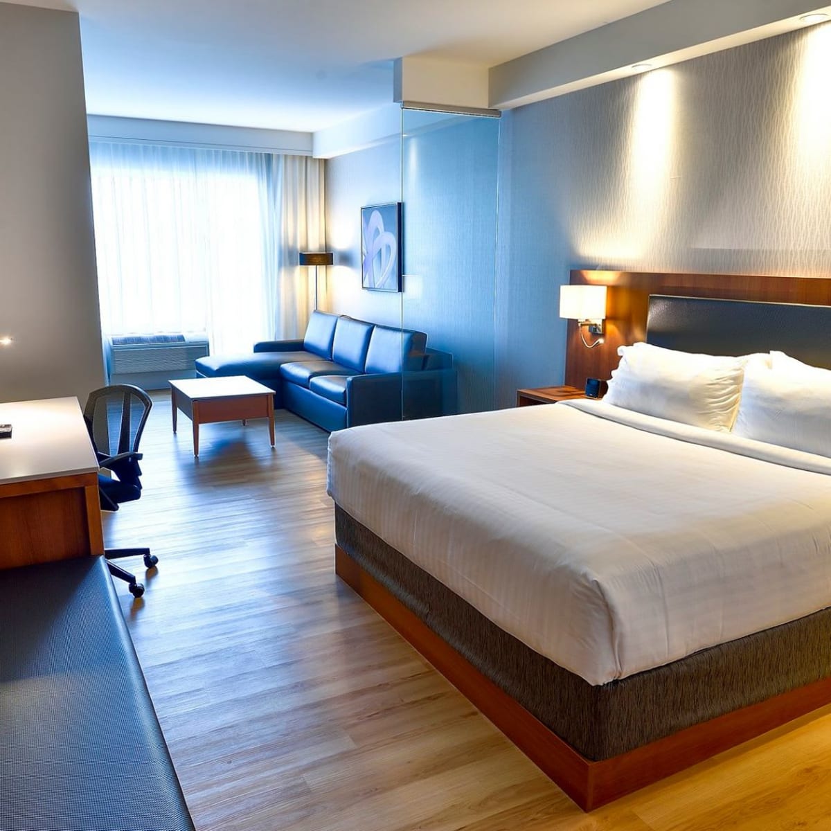 Holiday Inn Vaudreuil-Dorion.