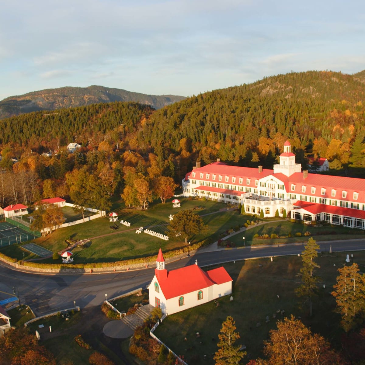L'Hôtel Tadoussac.