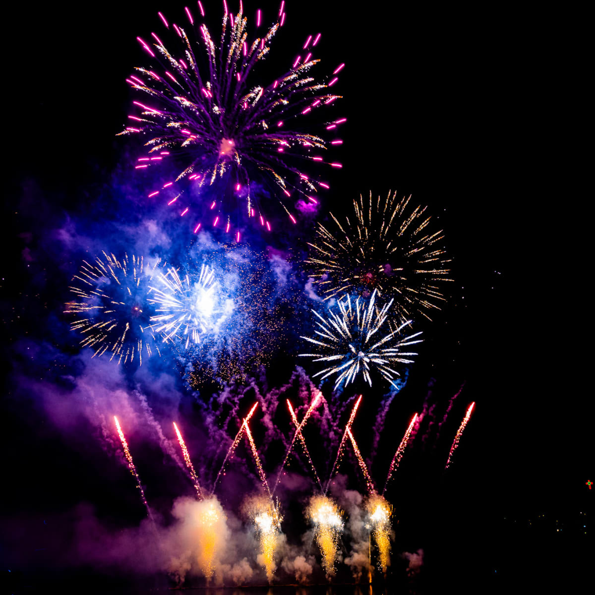 Feux d'artifices à la Fête du Lac des Nations.