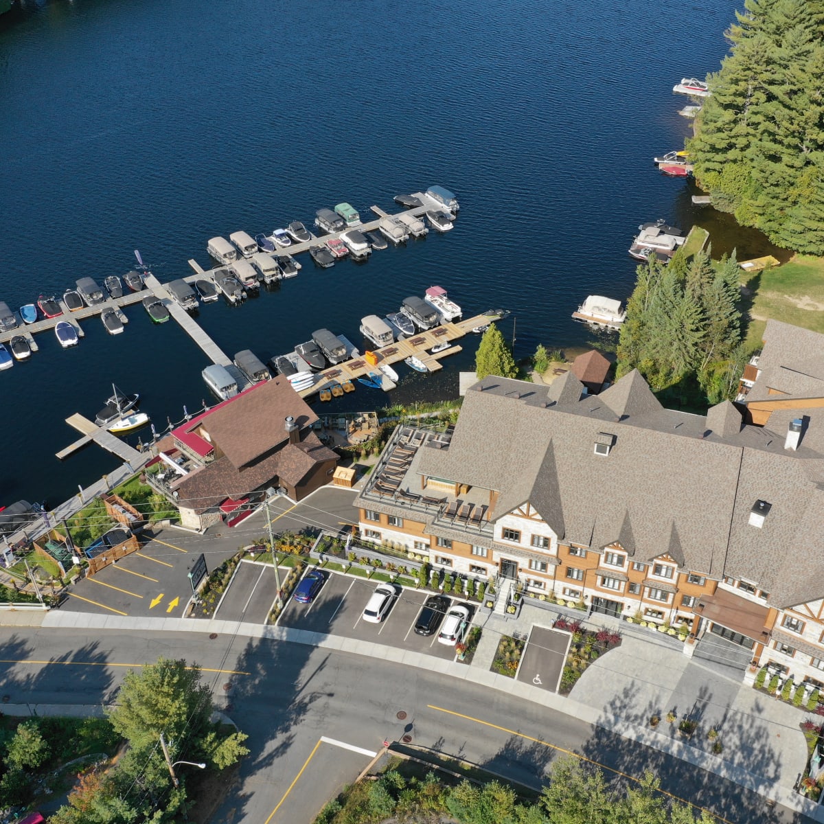 Le Viking Resort & Marina