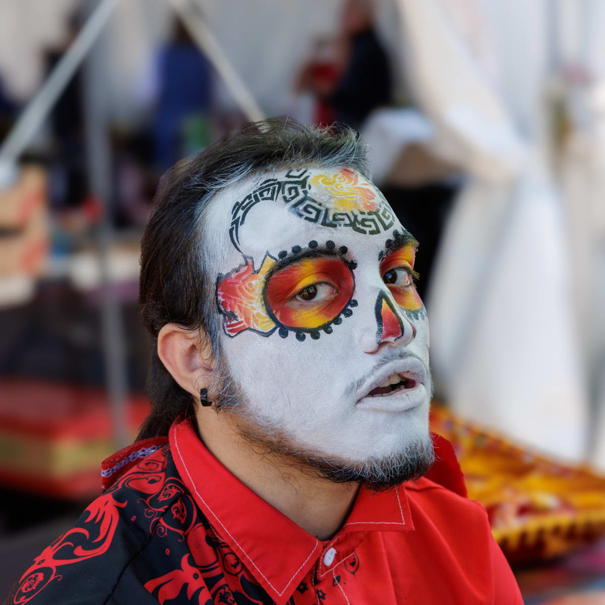 Maquillage au Marché d'Halloween de Mirabel.