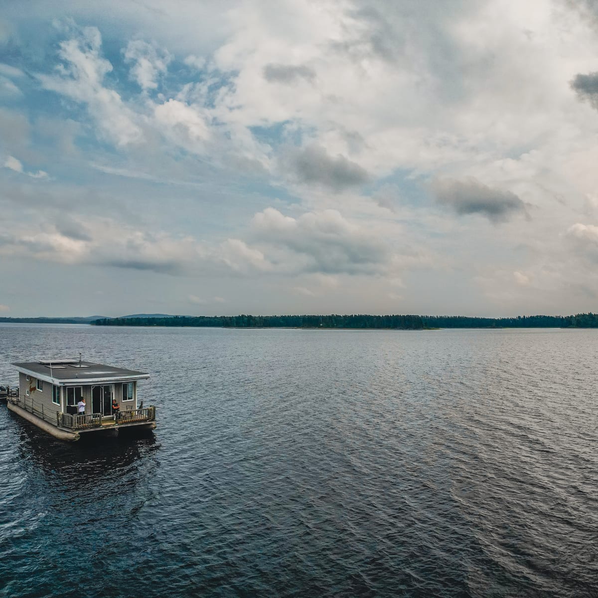 Floating house