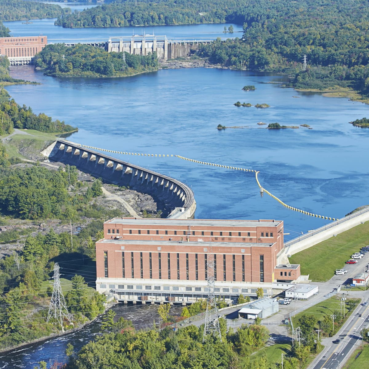Hydro-Québec - Visit the Rapides-Farmer Generating Station in the Outaouais