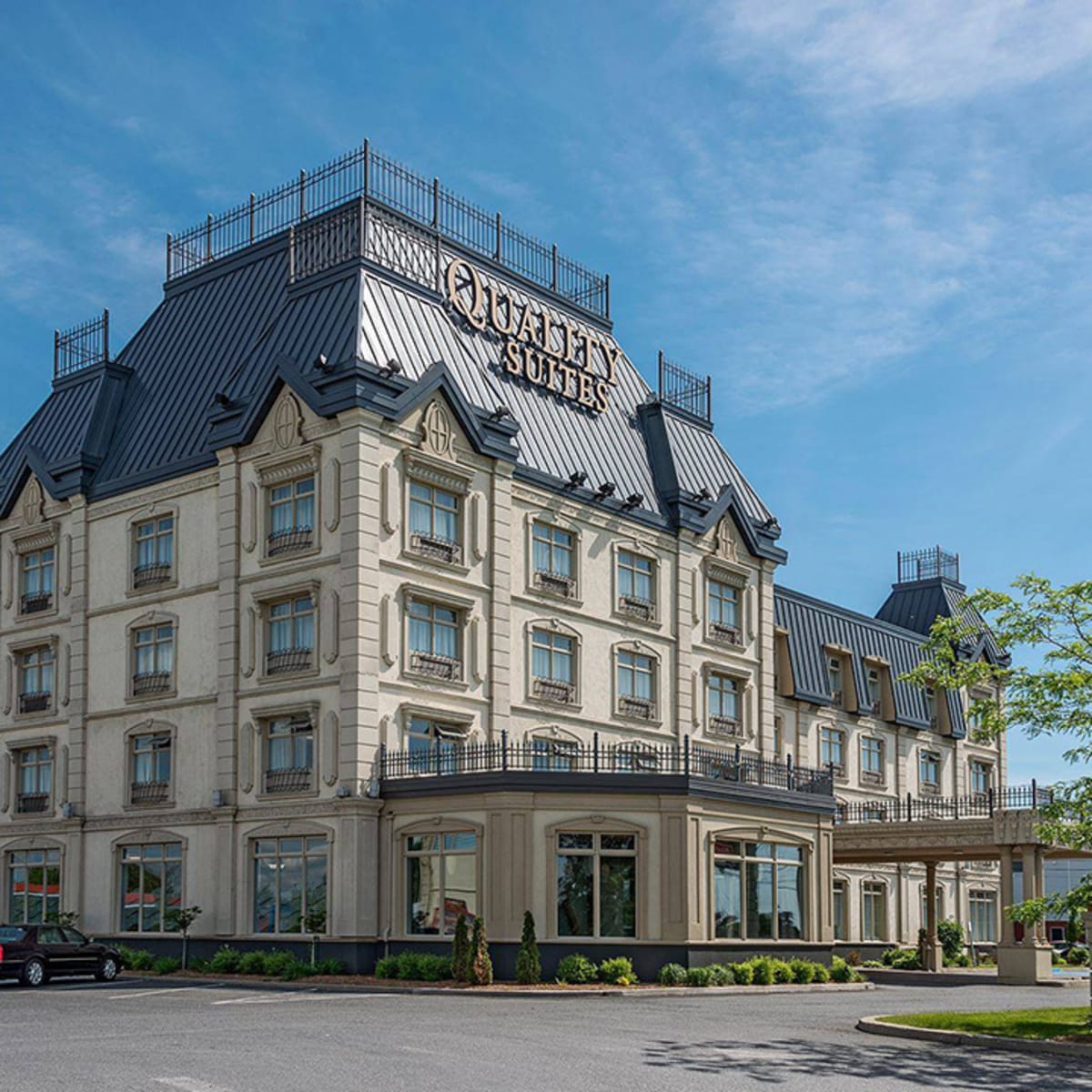 5 perfect hotels for a great vacation in Quebec - Quality Suites Drummondville