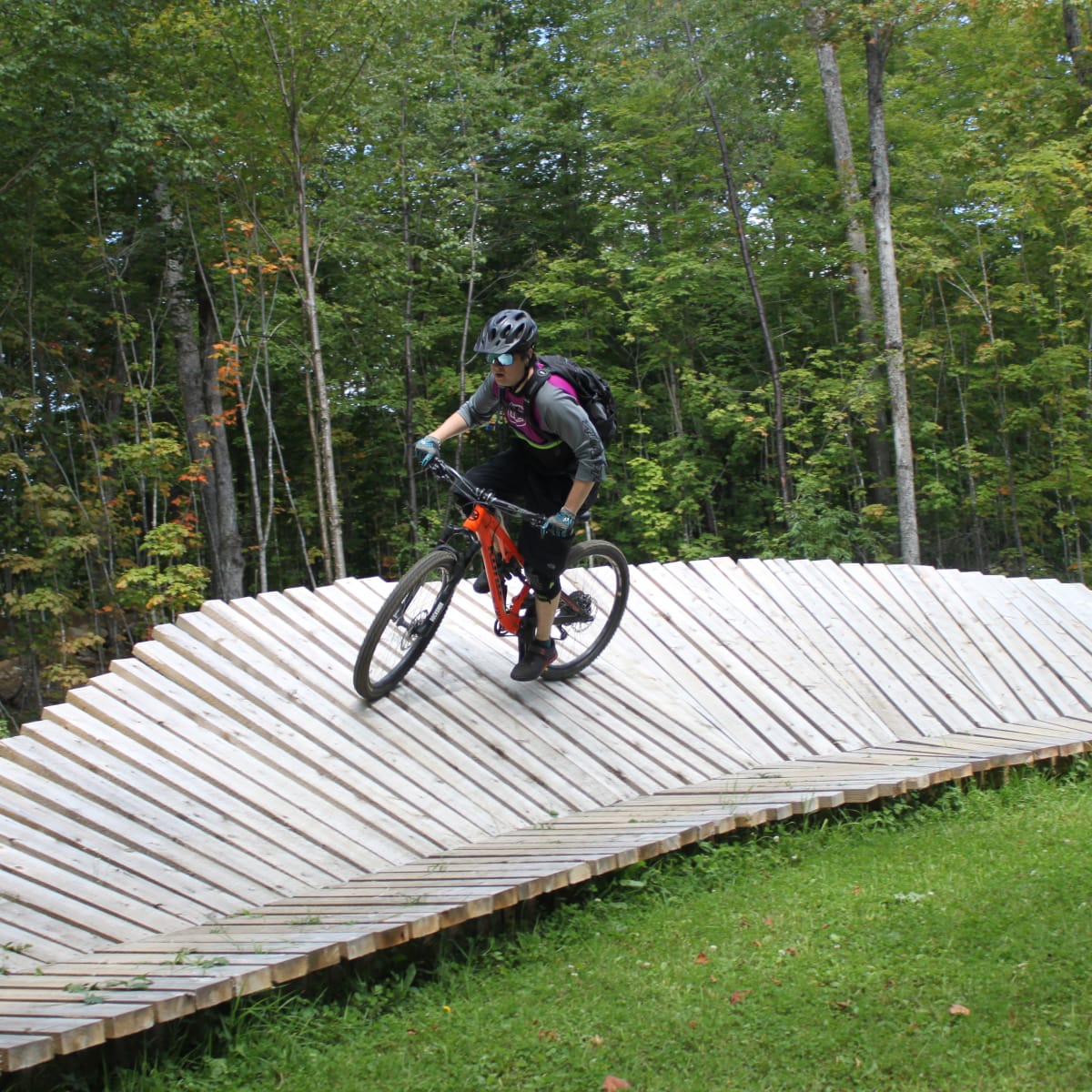 A summer of nature discoveries with Quebec Adventure Outdoor - Mountain biking