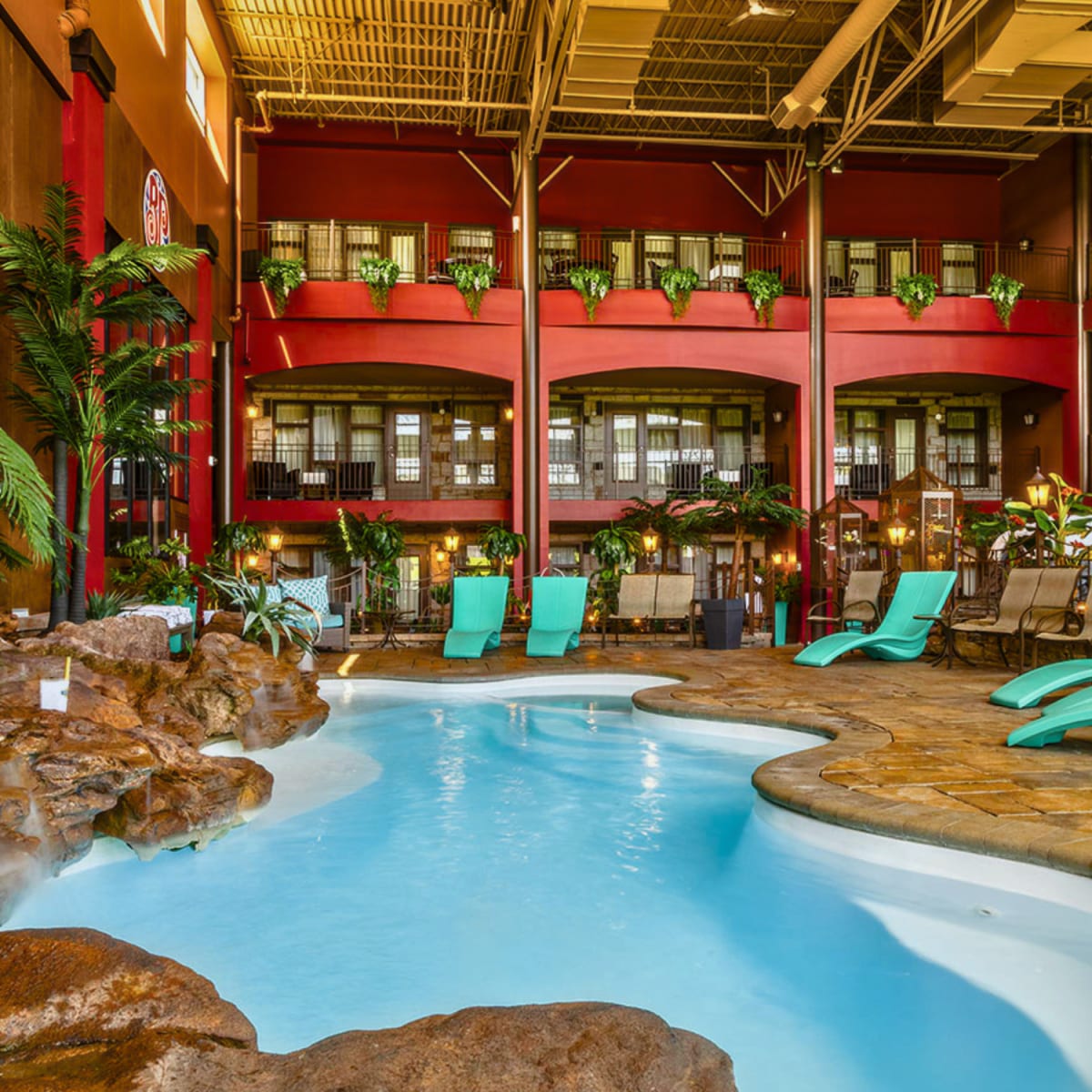Espace piscine, Hôtel Universel Québec