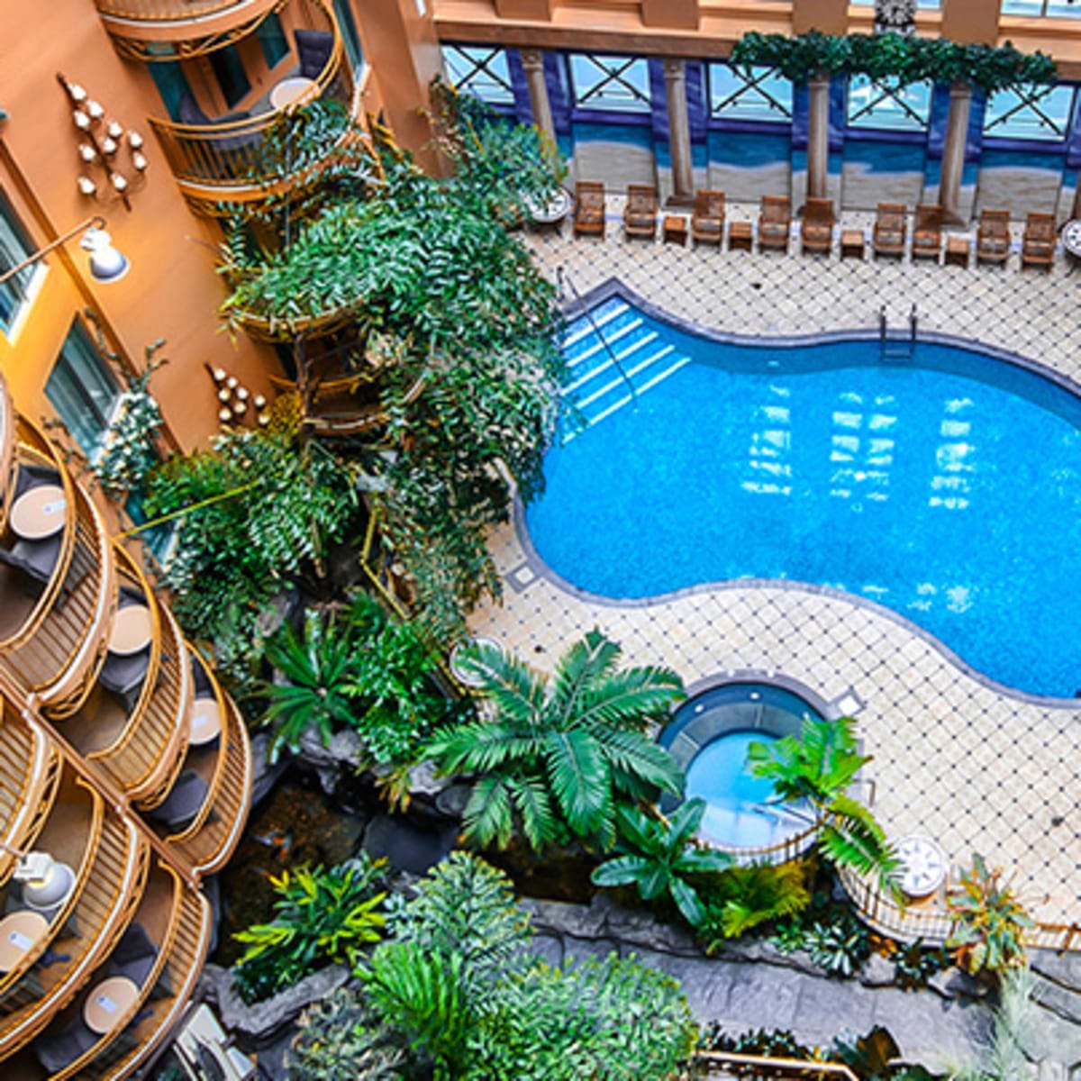 Découvrez Québec autrement avec Les Hôtels JARO - Hôtel Palace Royal