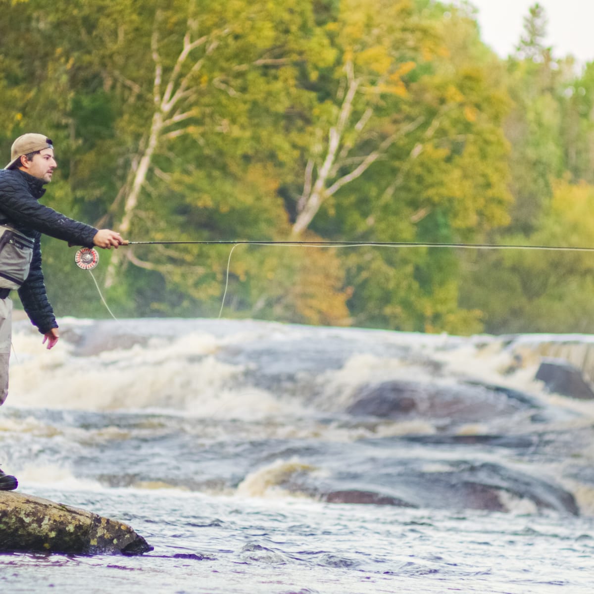 Votre aventure commence au Saguenay–Lac-Saint-Jean - Pêche à la mouche