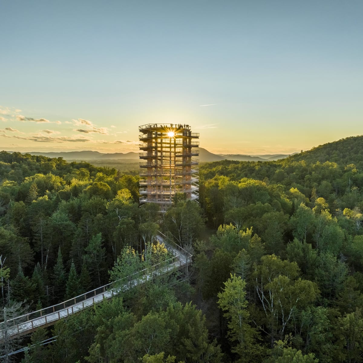 Experience Quebec's natural spaces