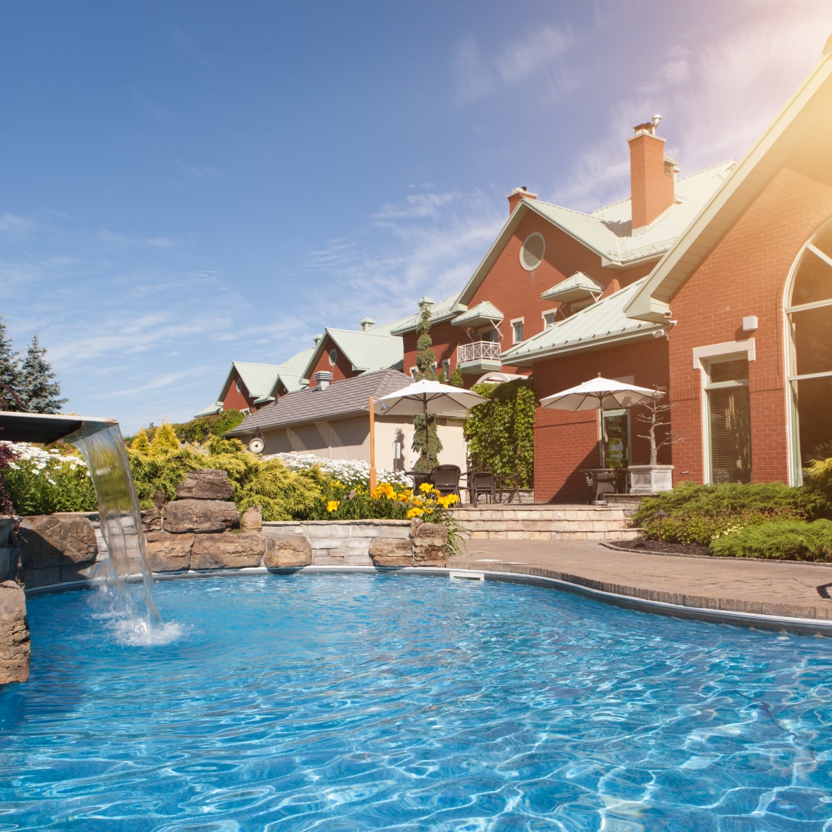 Auberge du Lac Taureau : piscine