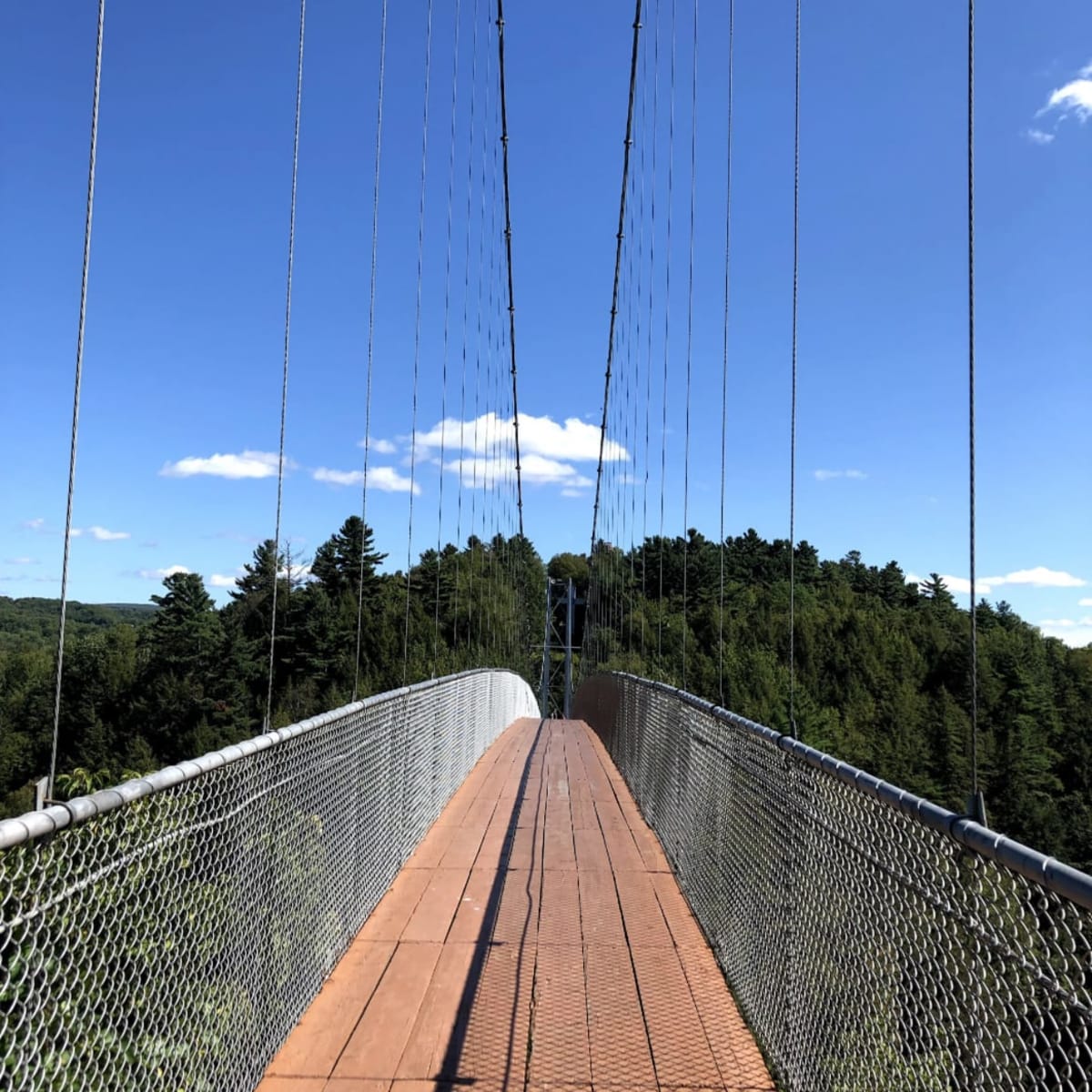 Passerelle suspendue de Coaticook.