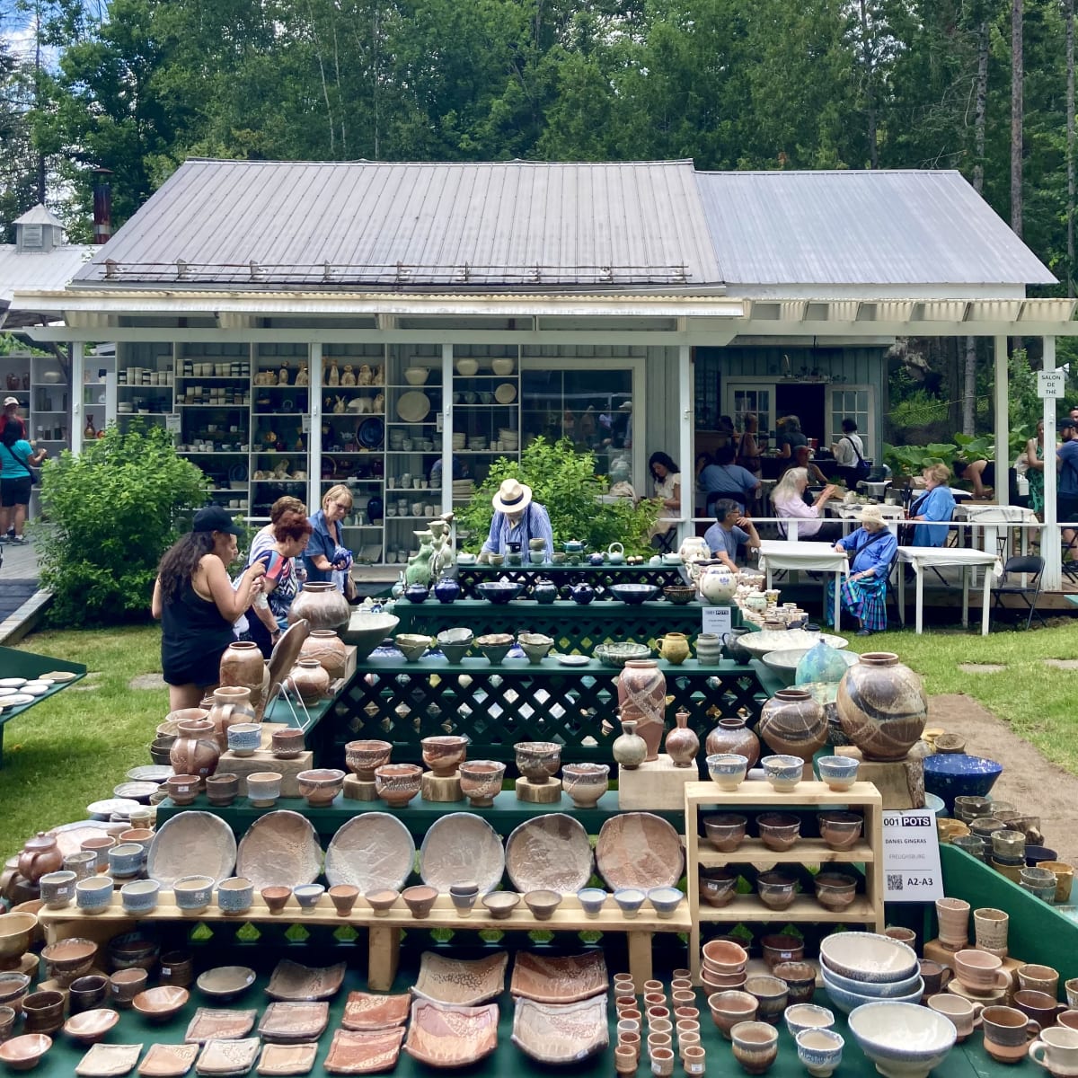 1001_pots_5