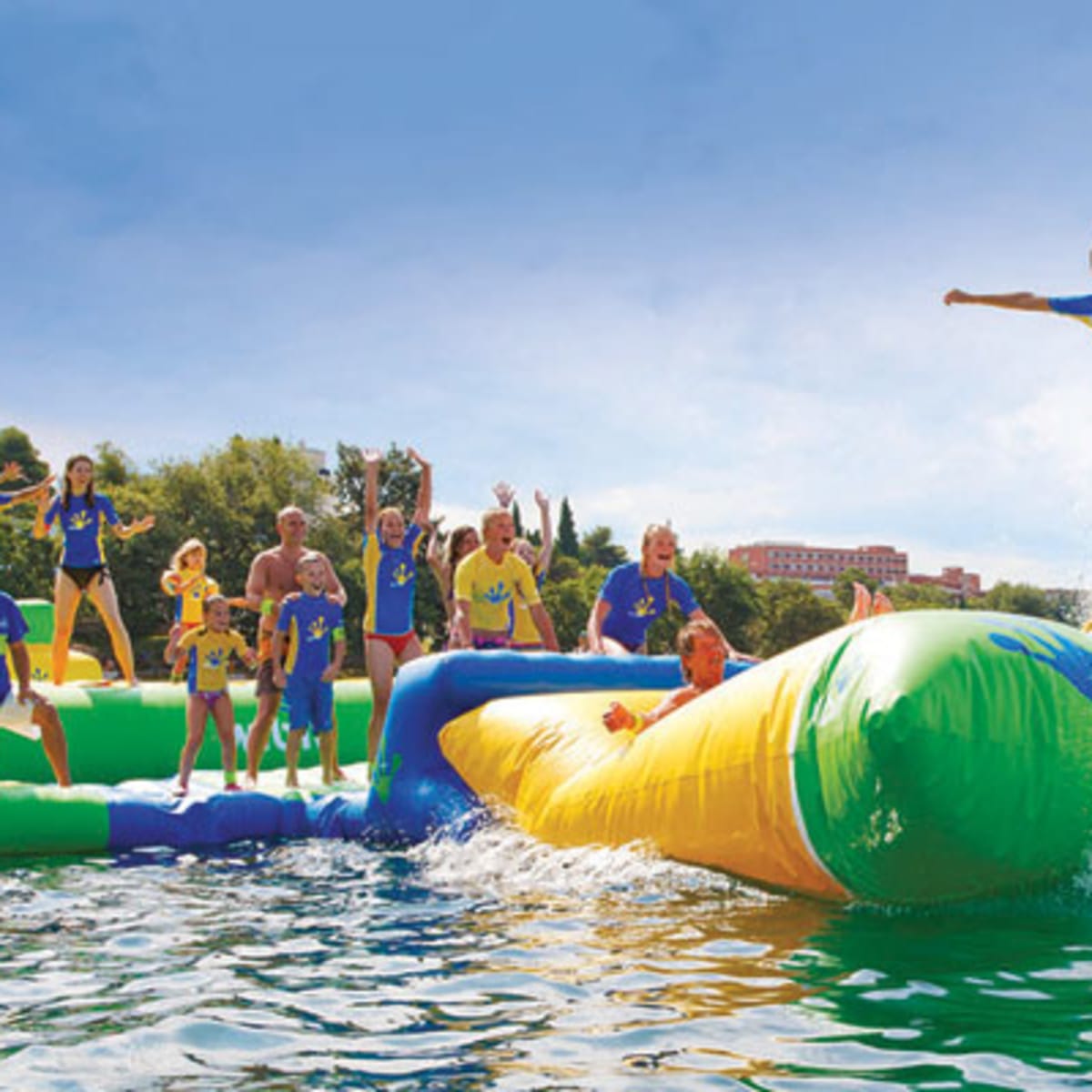 aquazilla___plage_du_parc_national_doka_2
