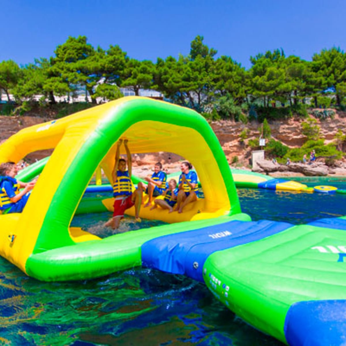 aquazilla___plage_du_parc_national_doka_3