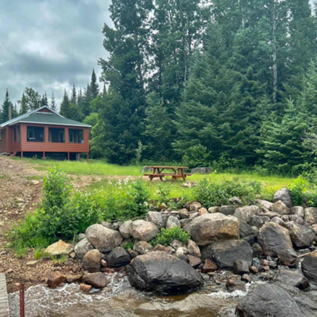 auberge_de_la_pourvoirie_des_100_lacs_sud_1