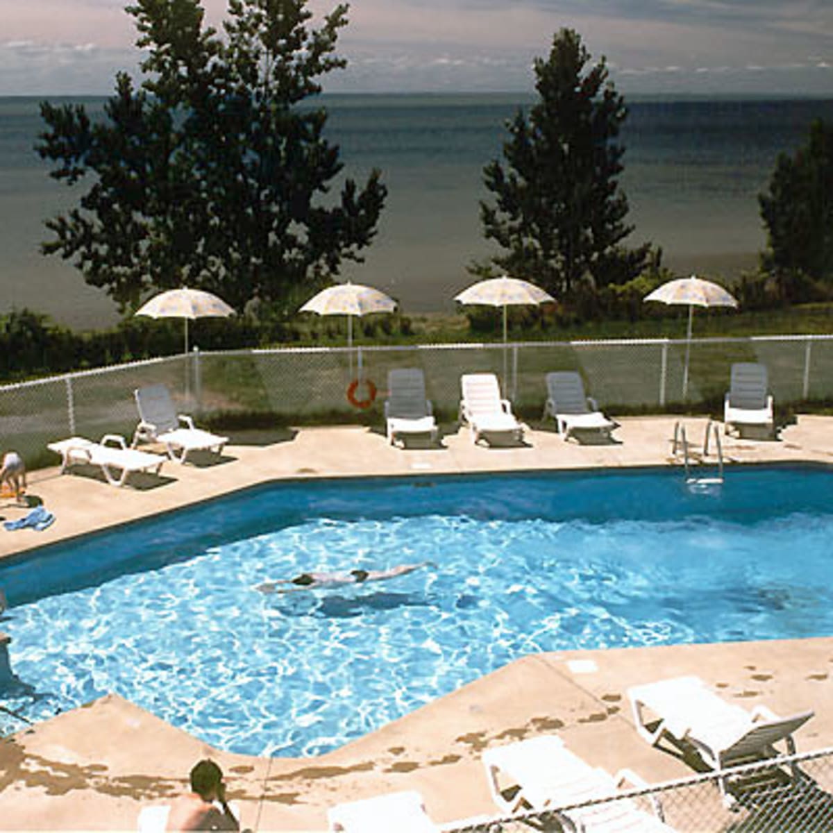auberge_du_lac_saint_pierre_4