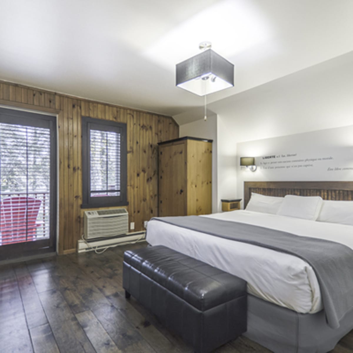 auberge_du_lac_taureau_3