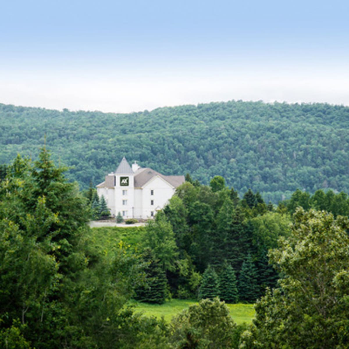 ax_hotel_mont_tremblant_1