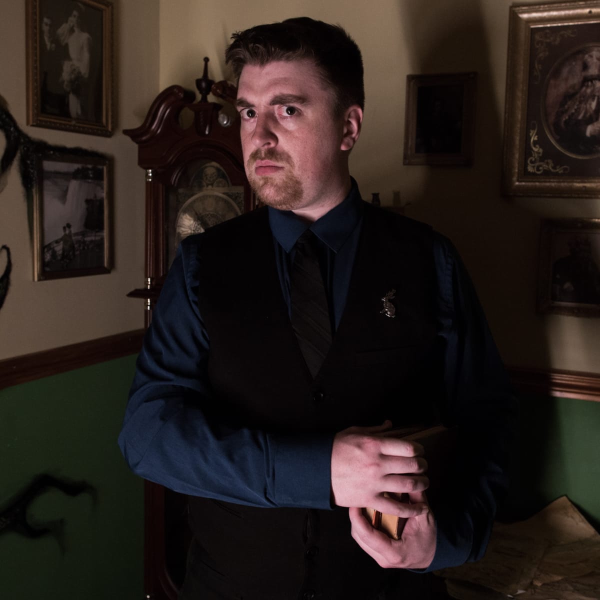 cabinet_mysteriis_11