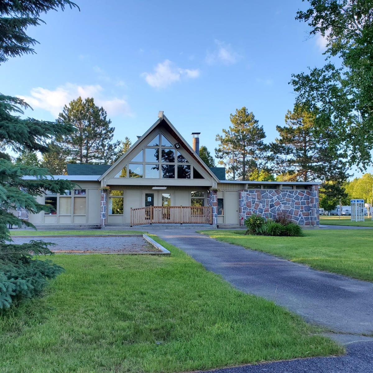 camping_municipal_de_sainte_veronique_6