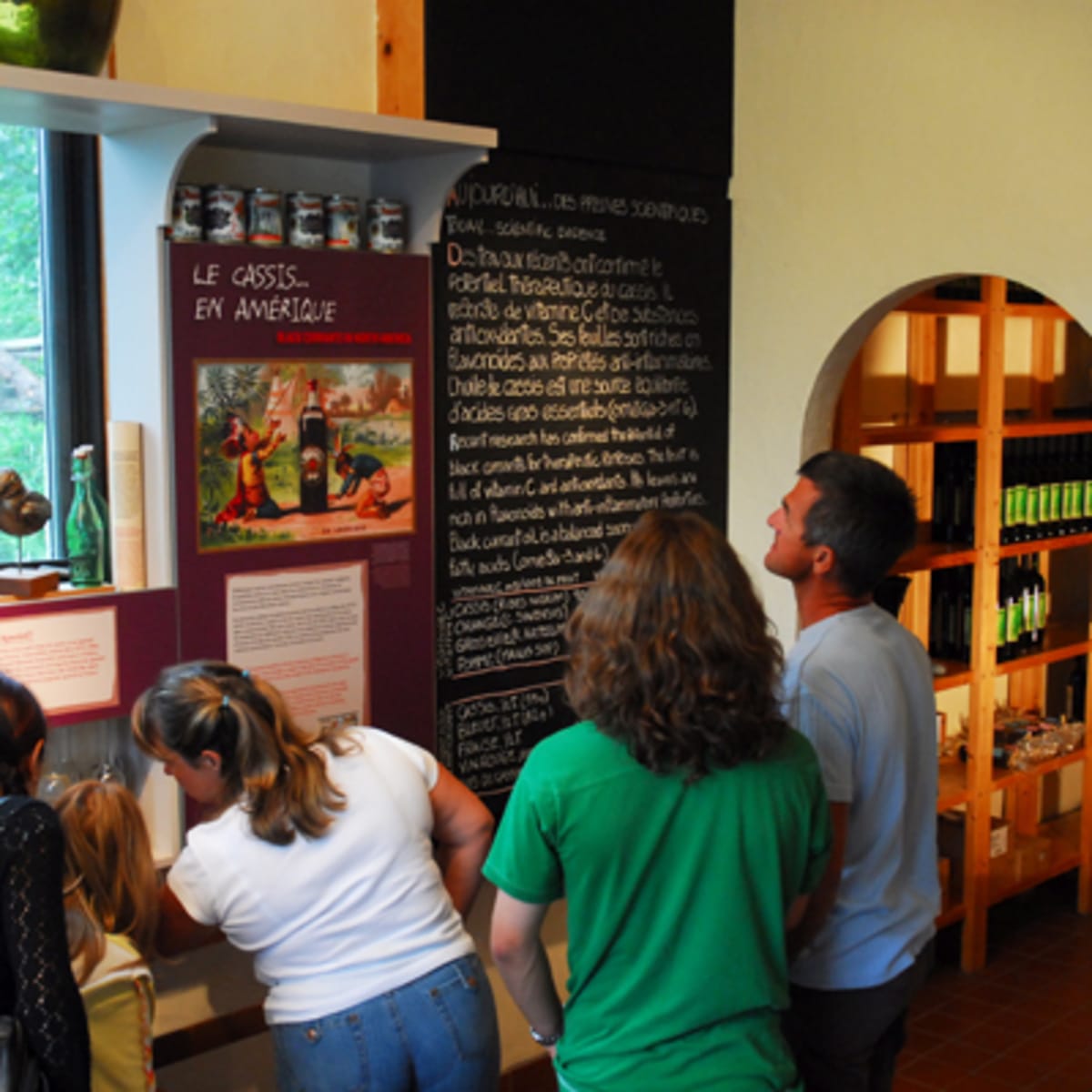 cassis_monna_et_filles___economusee_de_la_liquoristerie_13
