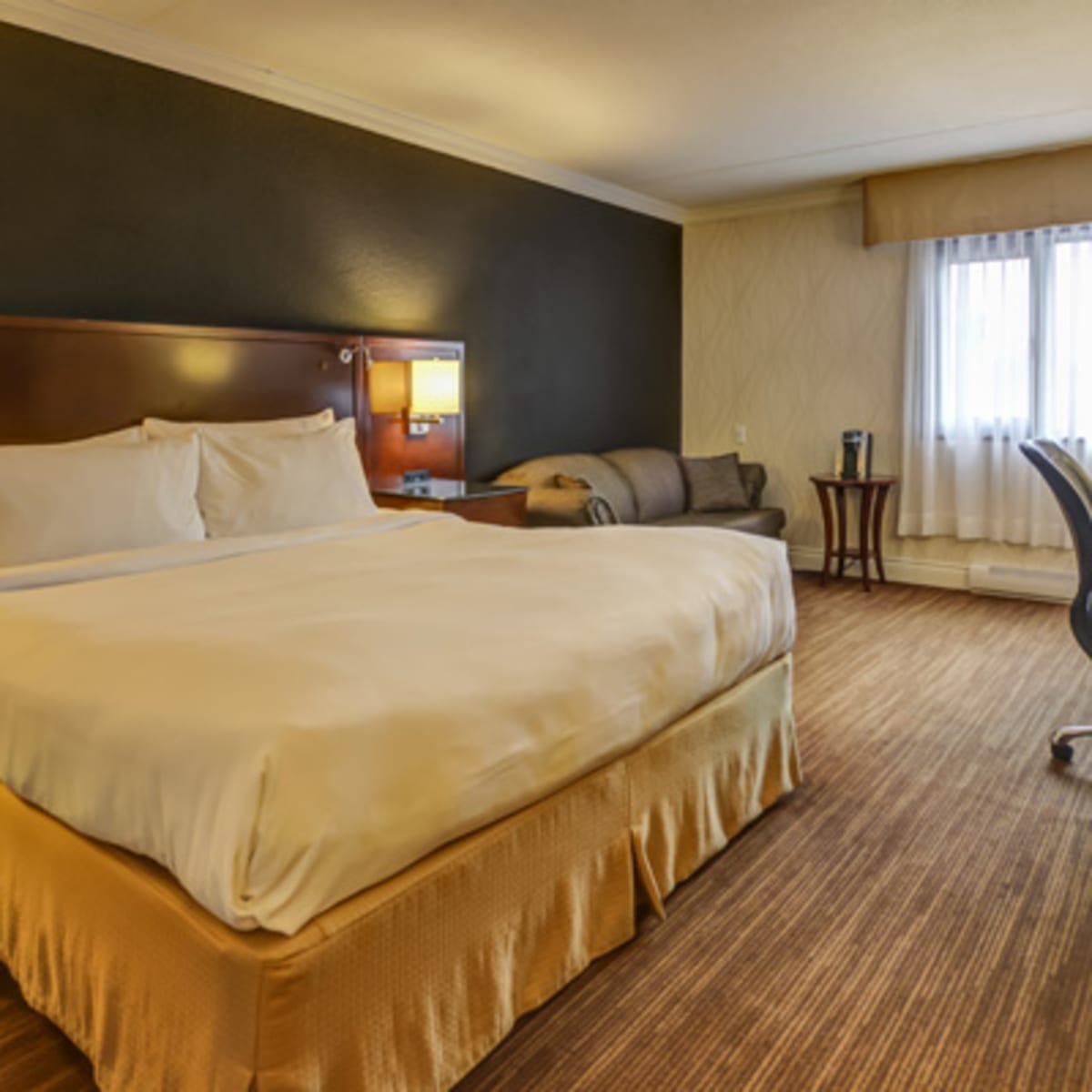 centre_de_congres_et_hotel_la_sagueneenne_7