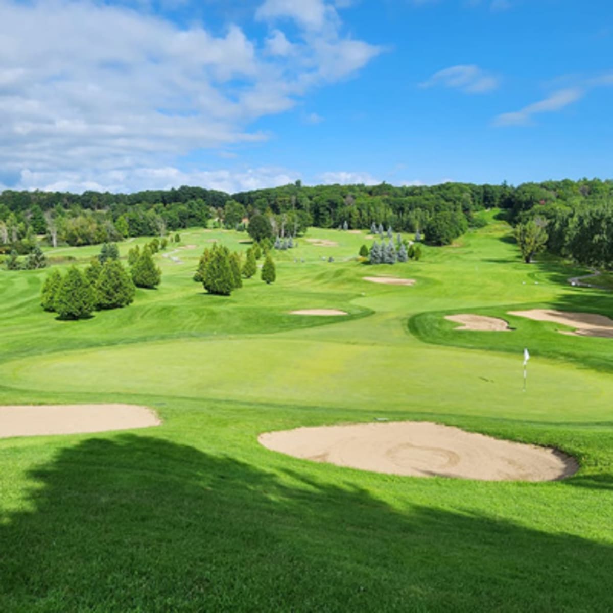 centre_de_golf_le_versant_inc_1