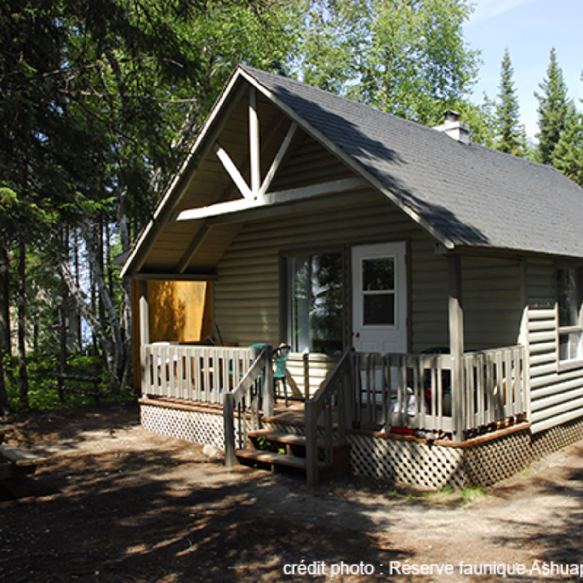 chalet_de_la_reserve_faunique_ashuapmushuan_1