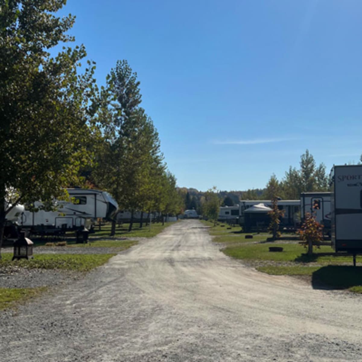 chalets_camping_lac_aux_sables_1