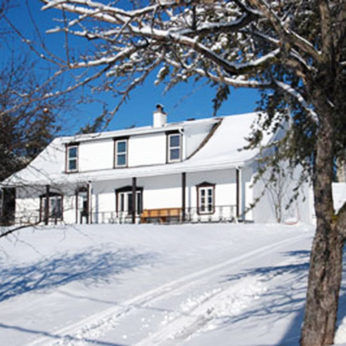 chalets_montmorency_mont_sainte_anne_1_h