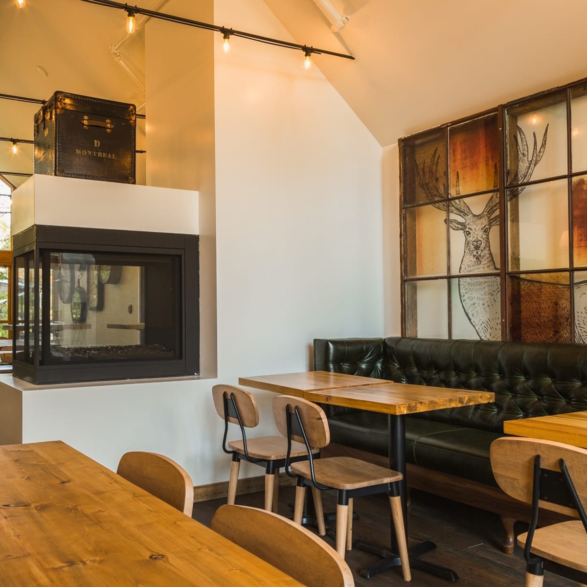 chelsea_pub_7