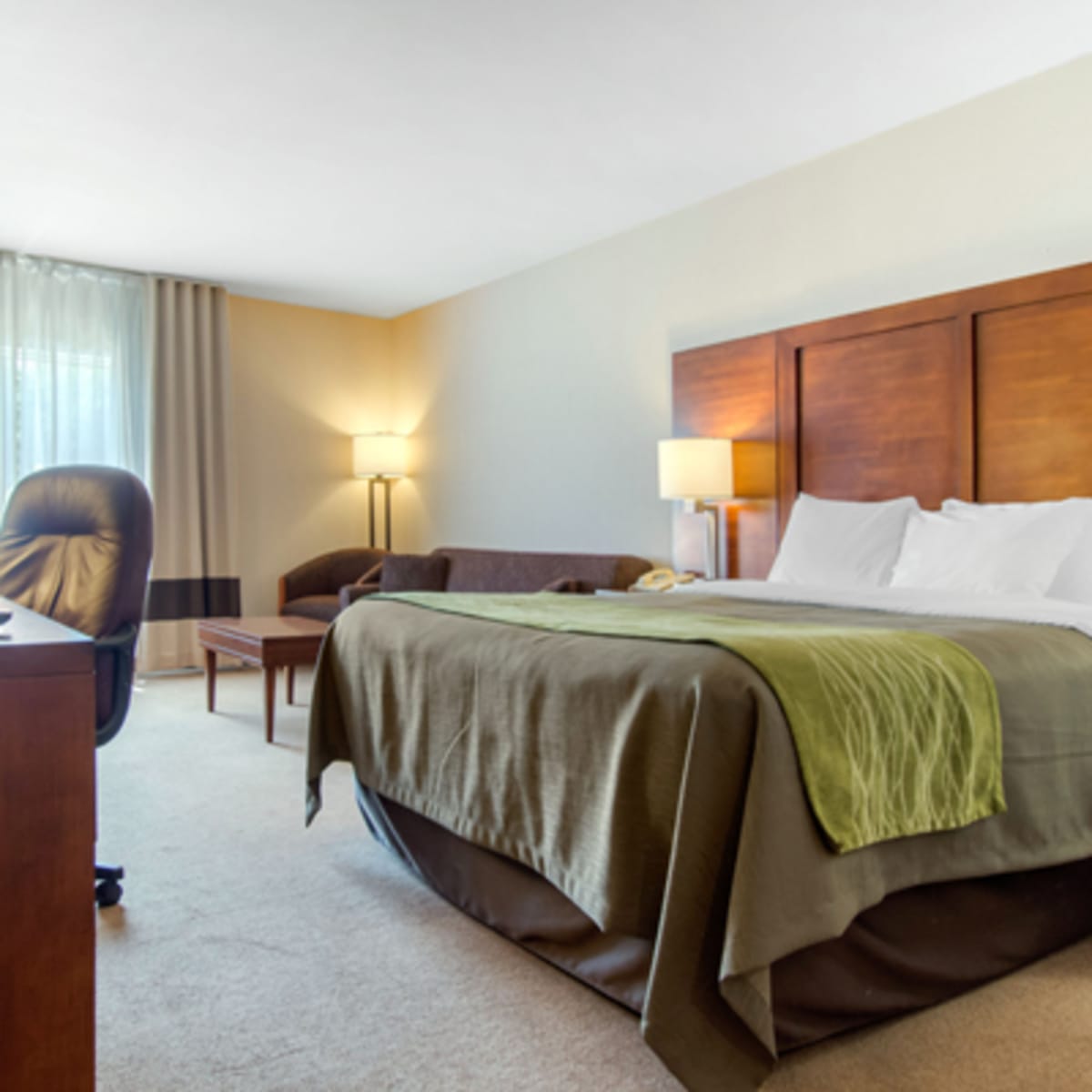 comfort_inn__suites_de_shawinigan_5
