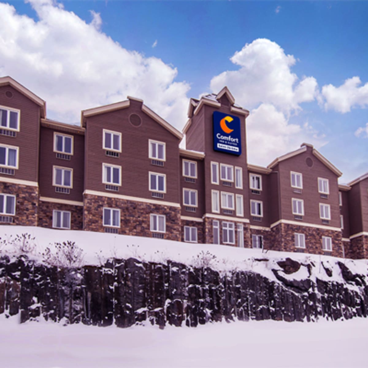 comfort_inn__suites_st_jerome_1_h