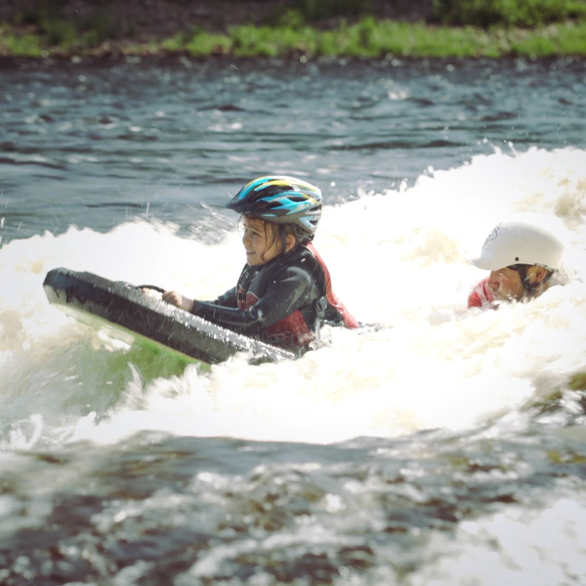 expeditions_nouvelle_vague___rafting_17