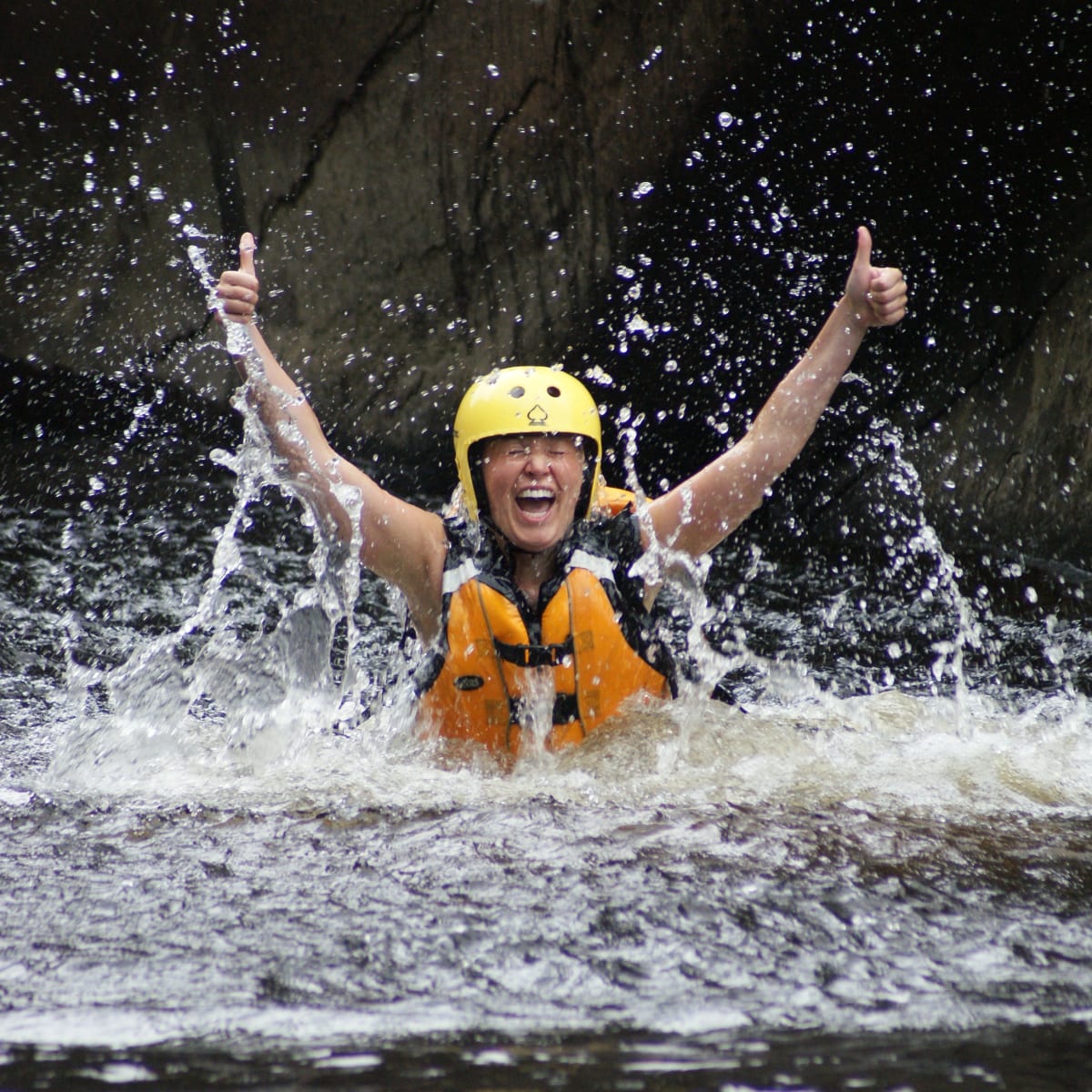 expeditions_nouvelle_vague___rafting_3