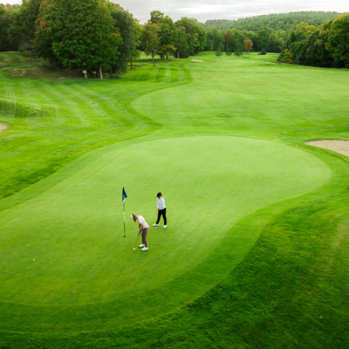 fairmont_le_chateau_montebello_12