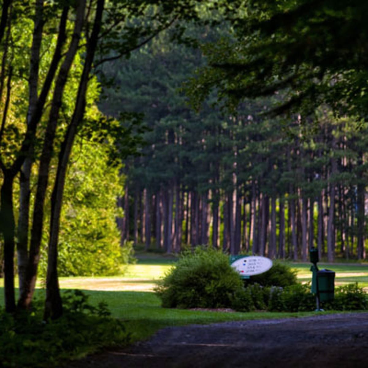 golf_le_grand_vallon_mont_sainte_anne_16