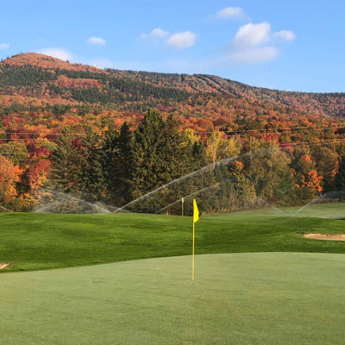 golf_le_grand_vallon_mont_sainte_anne_1_a