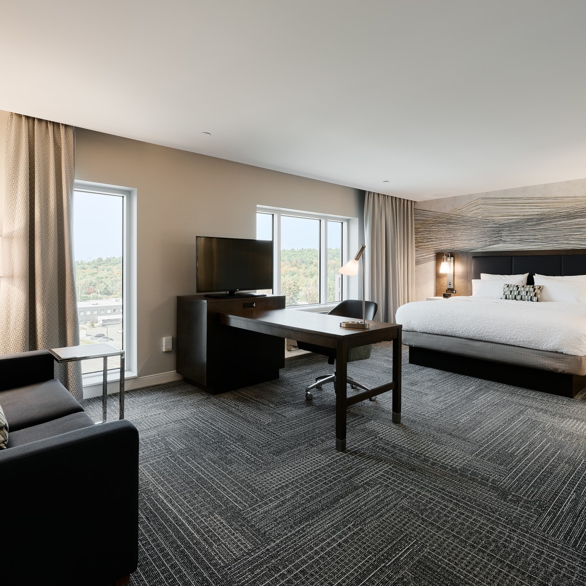 hampton_inn__suites_by_hilton_quebec_citysaint_romuald_13