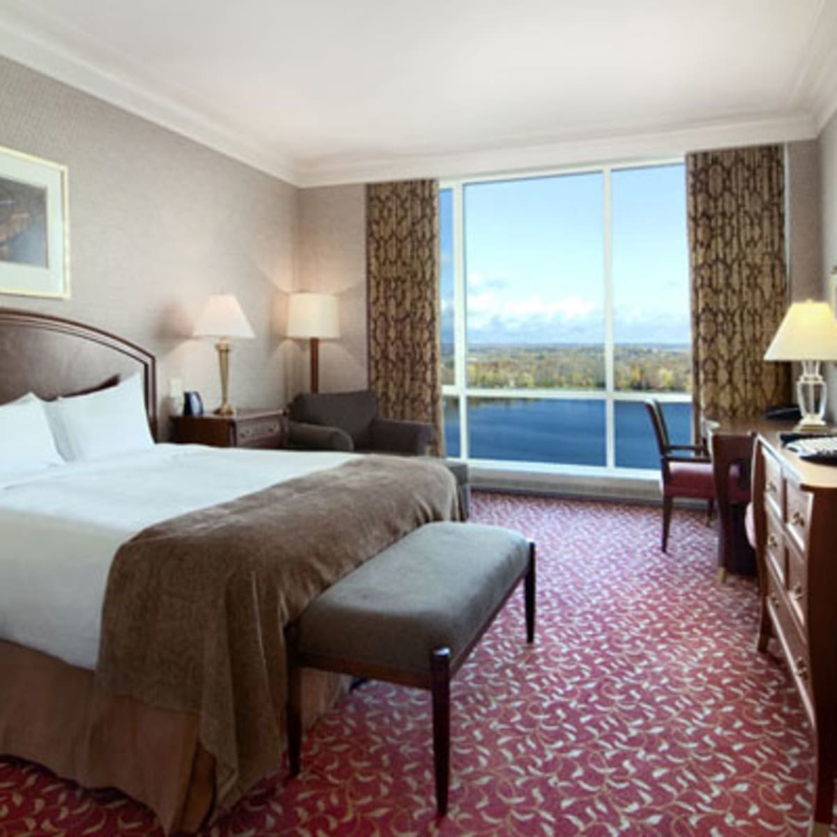 hilton_lac_leamy_5