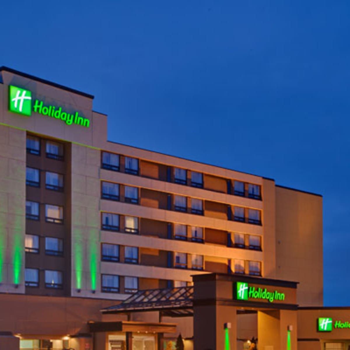 holiday_inn_laval_montreal_17
