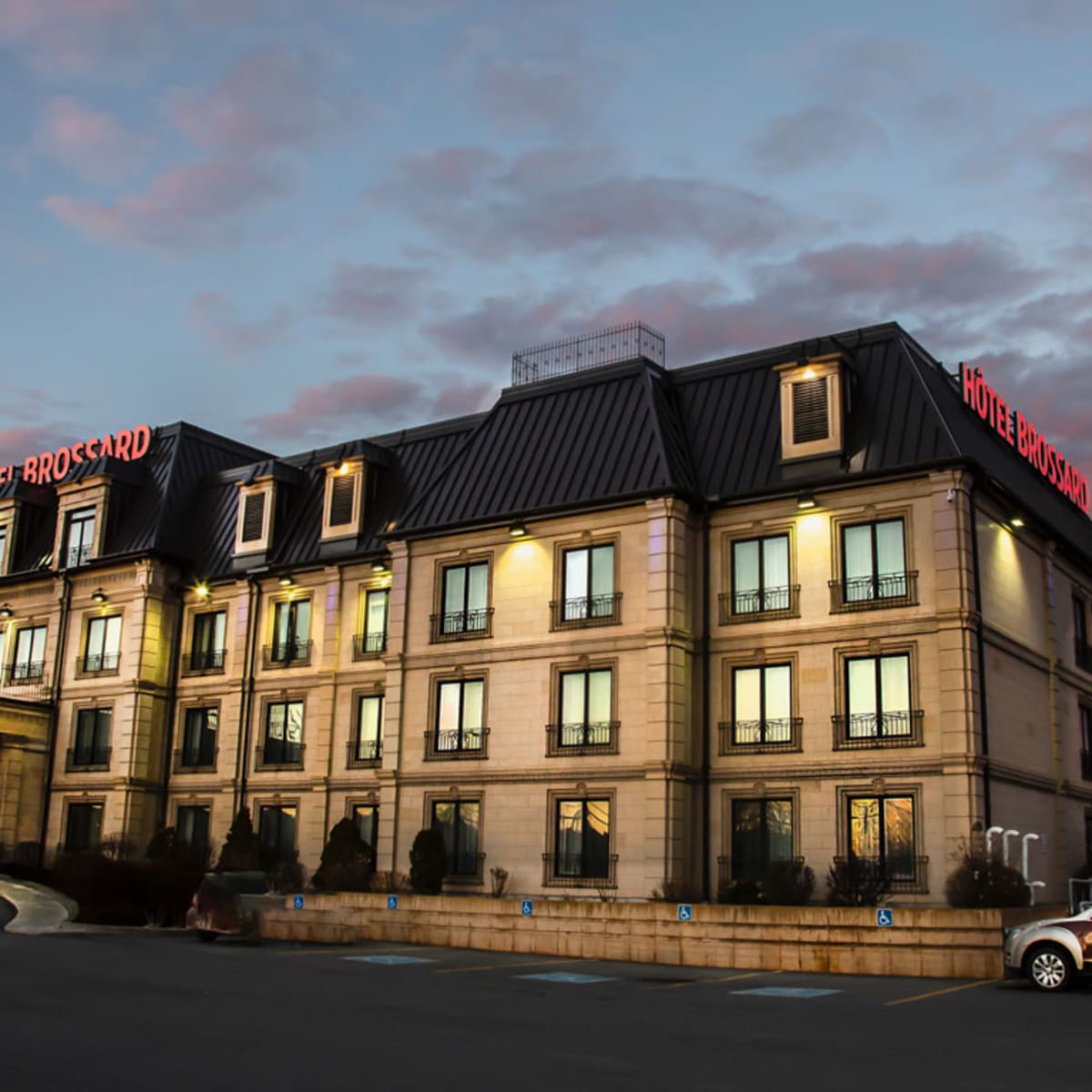 hotel_brossard_1