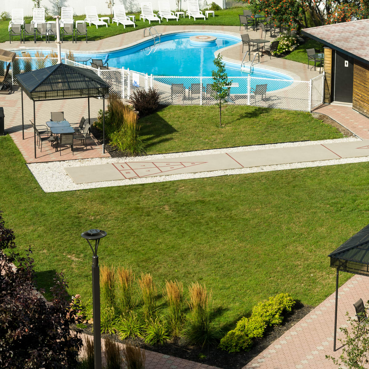 hotel_et_centre_des_congres_le_montagnais_2