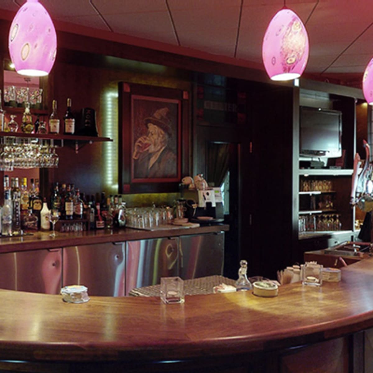hotel_et_suites_le_dauphin_9